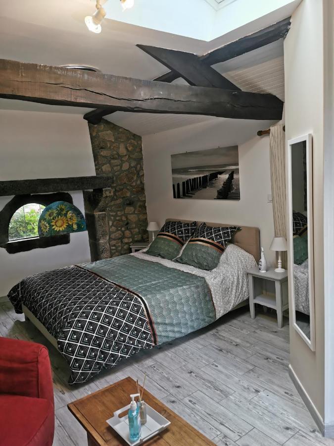 La Chambre De La Pomerie Chiché Eksteriør billede